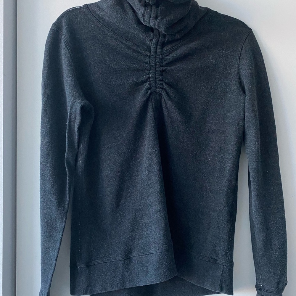 Lululemon Cowl Neck Sweatshirt Size 8